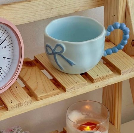 مج ببيونة مع يد خرز